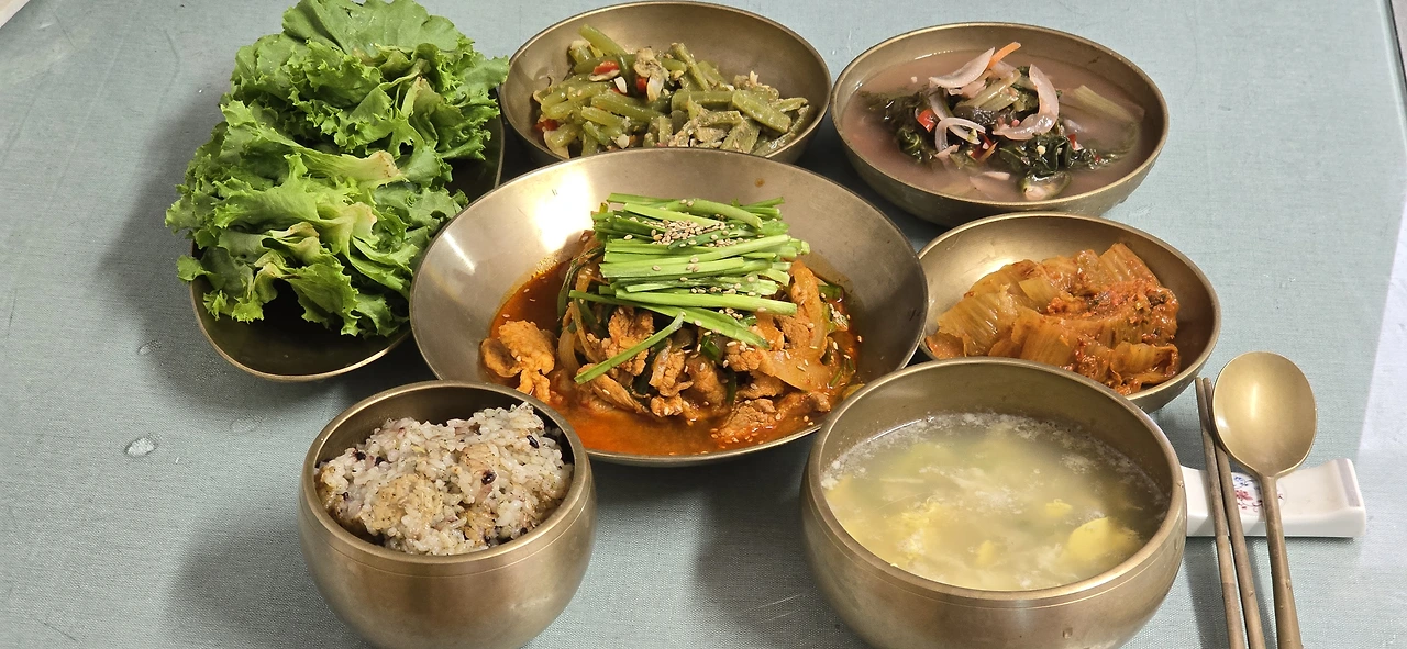 img.jpg?credential=yqXZFxpELC7KVnFOS48ylbz2pIh7yKj8&expires=1759244399&allow_ip=&allow_referer=&signature=M4Om5B%2BfjXfoHp0fulFTZX69xSw%3D