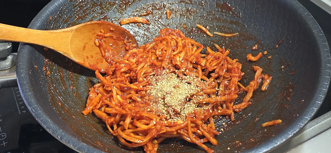 img.jpg?credential=yqXZFxpELC7KVnFOS48ylbz2pIh7yKj8&expires=1756652399&allow_ip=&allow_referer=&signature=6r9elR%2BCN%2FRTVqF%2FxtIYLjQyUNo%3D