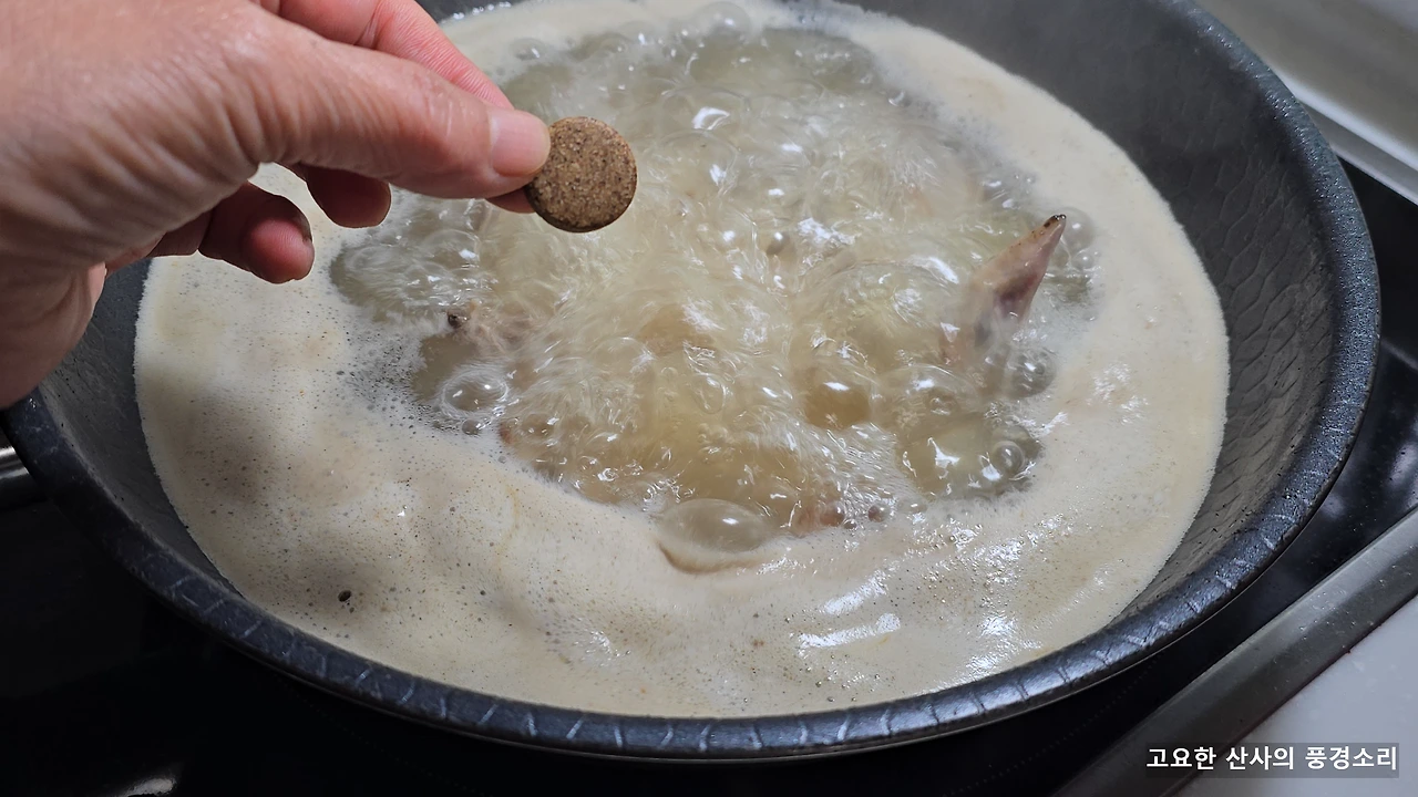 img.png?credential=yqXZFxpELC7KVnFOS48ylbz2pIh7yKj8&expires=1769871599&allow_ip=&allow_referer=&signature=iaqIxav33odUvAVEO3yOFysyEmc%3D