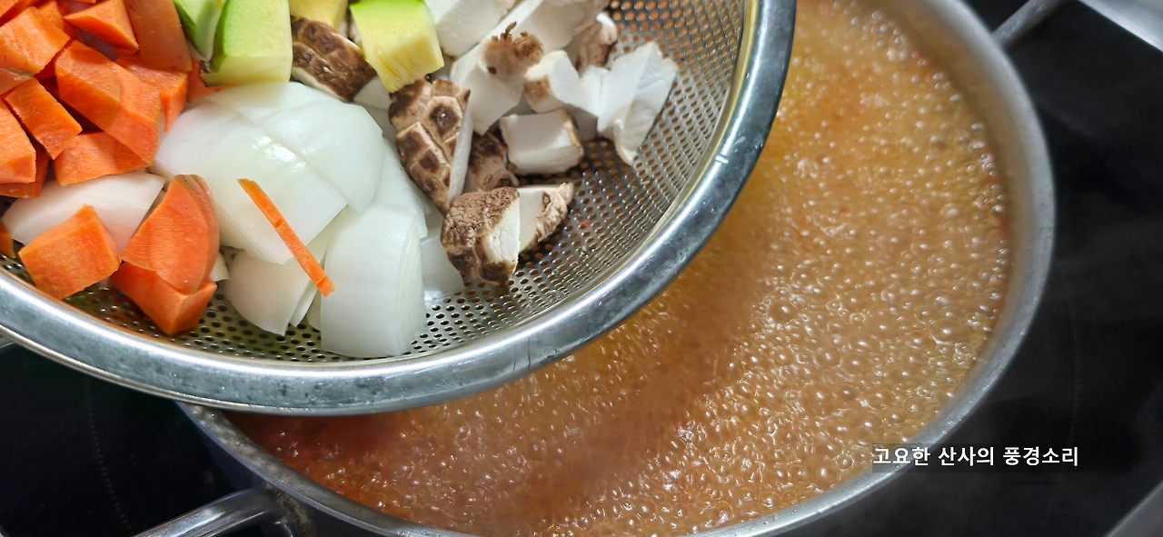 img.png?credential=yqXZFxpELC7KVnFOS48ylbz2pIh7yKj8&expires=1759244399&allow_ip=&allow_referer=&signature=Kv6fj%2BrdsxERk31IC1mM2Je28xE%3D