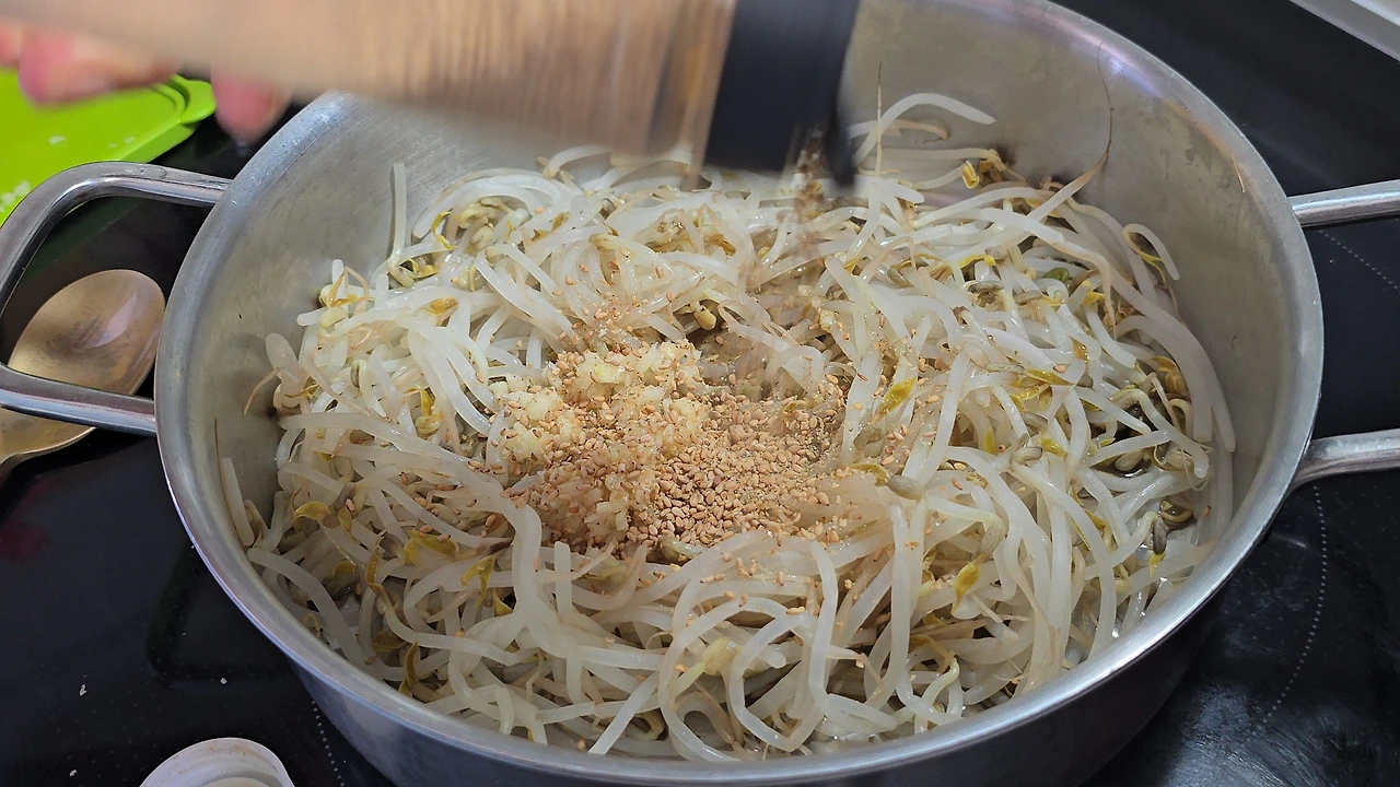 img.jpg?credential=yqXZFxpELC7KVnFOS48ylbz2pIh7yKj8&expires=1761922799&allow_ip=&allow_referer=&signature=ewWWaH9U%2BKn7MEUaAGlZP5rJTcY%3D