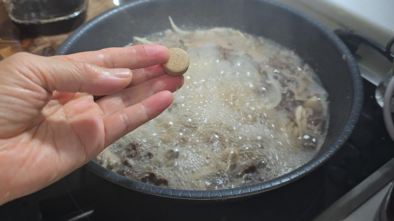 img.jpg?credential=yqXZFxpELC7KVnFOS48ylbz2pIh7yKj8&expires=1759244399&allow_ip=&allow_referer=&signature=%2BD9x4j8KkkjEh047dEZ1c1N08do%3D