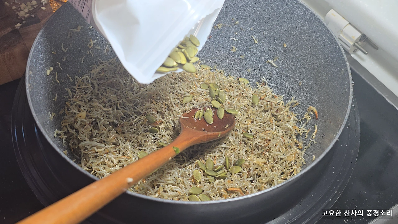 img.png?credential=yqXZFxpELC7KVnFOS48ylbz2pIh7yKj8&expires=1767193199&allow_ip=&allow_referer=&signature=sgMrcf5L5ENssgrY9OUdm2iu9bM%3D