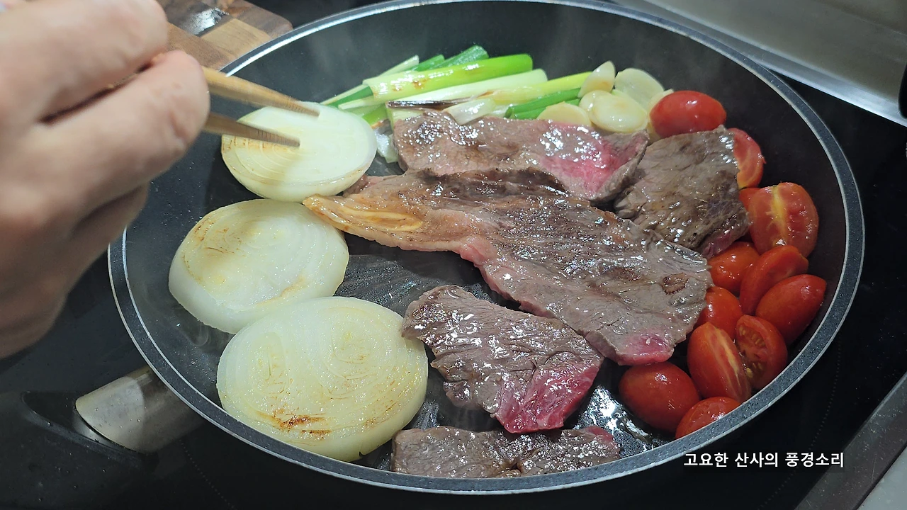 img.png?credential=yqXZFxpELC7KVnFOS48ylbz2pIh7yKj8&expires=1767193199&allow_ip=&allow_referer=&signature=OrlOTefwonhN%2BJJwQhTmVF%2FZaEQ%3D