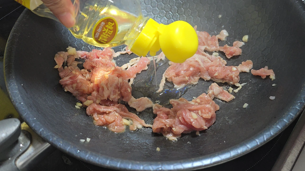 img.jpg?credential=yqXZFxpELC7KVnFOS48ylbz2pIh7yKj8&expires=1761922799&allow_ip=&allow_referer=&signature=q0kOhtLHIdHC9Xb%2BtBeduTkZUgA%3D