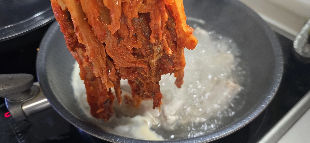 img.jpg?credential=yqXZFxpELC7KVnFOS48ylbz2pIh7yKj8&expires=1756652399&allow_ip=&allow_referer=&signature=7A%2ByKygHt%2BhggT09dAn0xo73ilk%3D