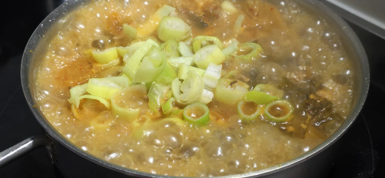 img.jpg?credential=yqXZFxpELC7KVnFOS48ylbz2pIh7yKj8&expires=1750553999&allow_ip=&allow_referer=&signature=rwihJkDZHALNCzvzXS6d%2FsMQx64%3D