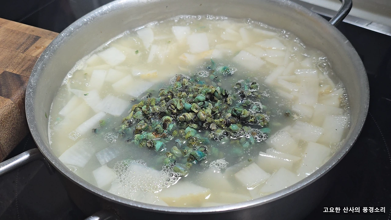 img.png?credential=yqXZFxpELC7KVnFOS48ylbz2pIh7yKj8&expires=1764514799&allow_ip=&allow_referer=&signature=vuiNhAWXAztCfmuP09bPVZgyWao%3D