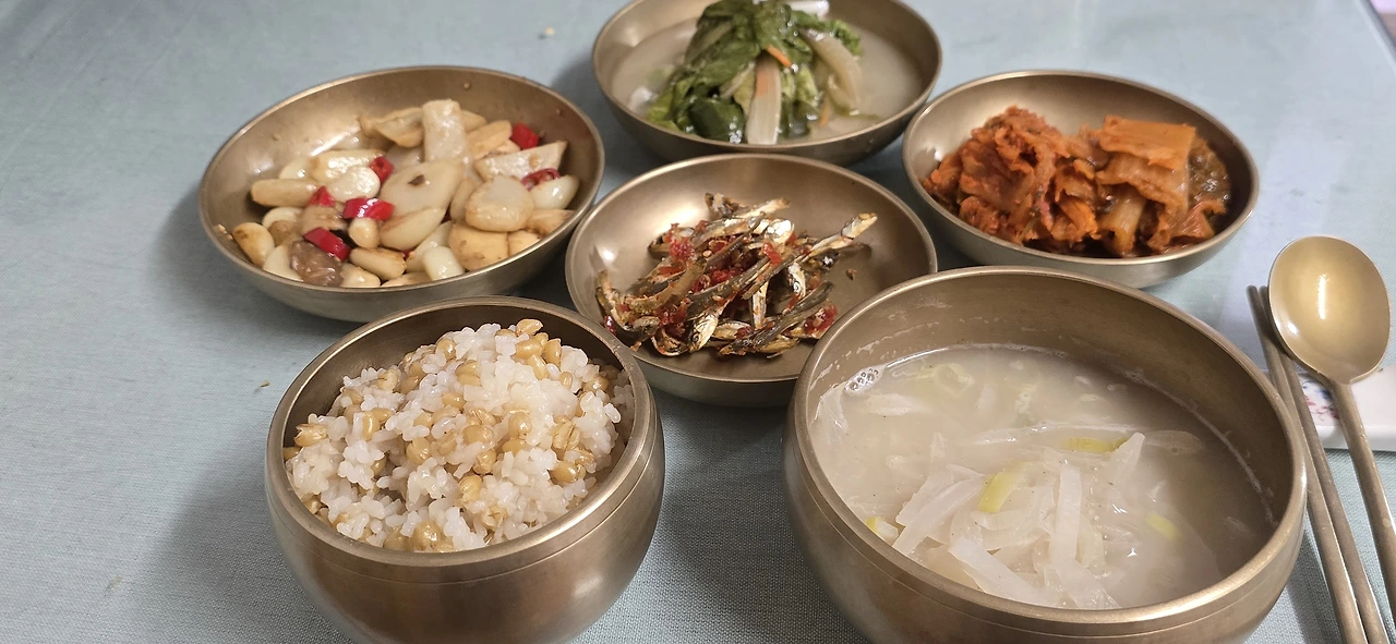 img.jpg?credential=yqXZFxpELC7KVnFOS48ylbz2pIh7yKj8&expires=1751295599&allow_ip=&allow_referer=&signature=fN7Q%2FiCEPSIbECcf1L4BXGTeYPU%3D