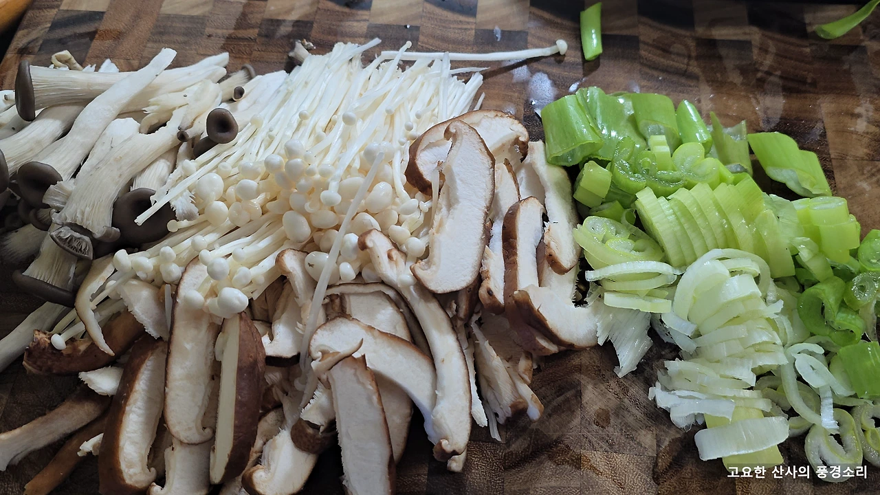 img.png?credential=yqXZFxpELC7KVnFOS48ylbz2pIh7yKj8&expires=1764514799&allow_ip=&allow_referer=&signature=R5FRQ3mUkrRums3bQwV%2BPTVHIxM%3D