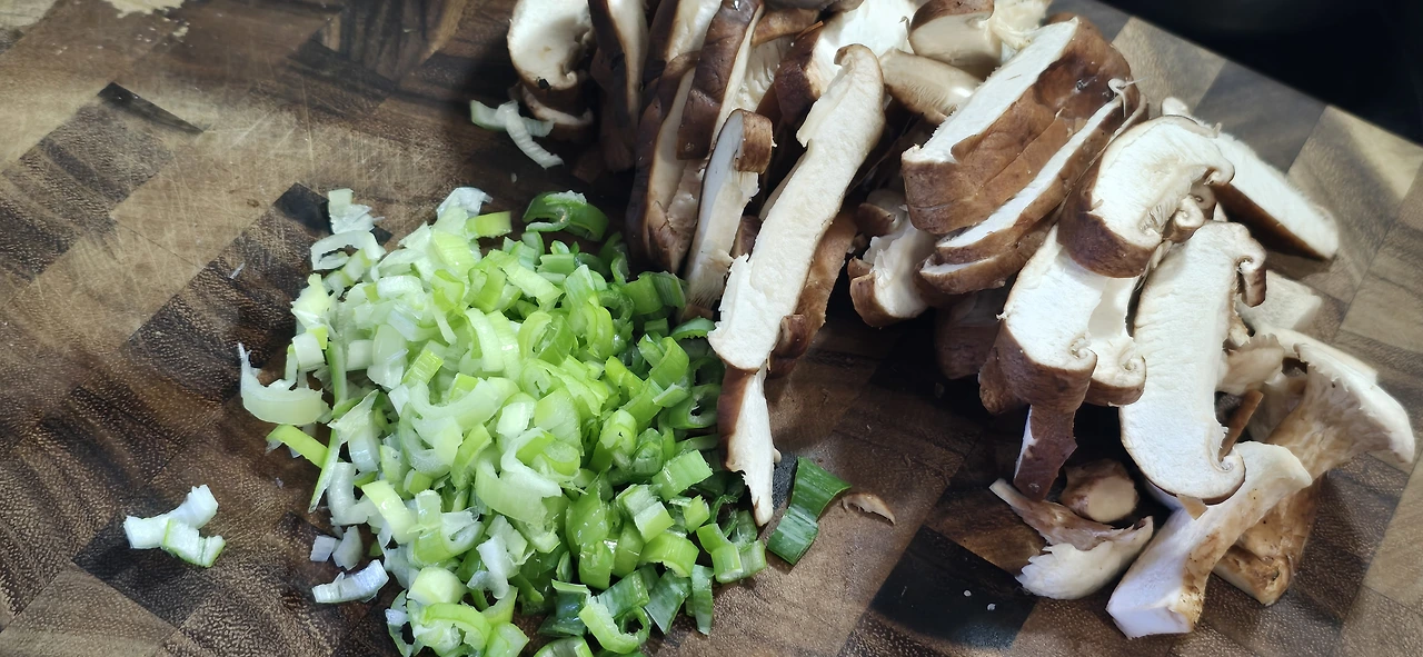 img.jpg?credential=yqXZFxpELC7KVnFOS48ylbz2pIh7yKj8&expires=1761922799&allow_ip=&allow_referer=&signature=YBx5e3%2B%2BLchFZ32B7%2BZBcANMWWY%3D