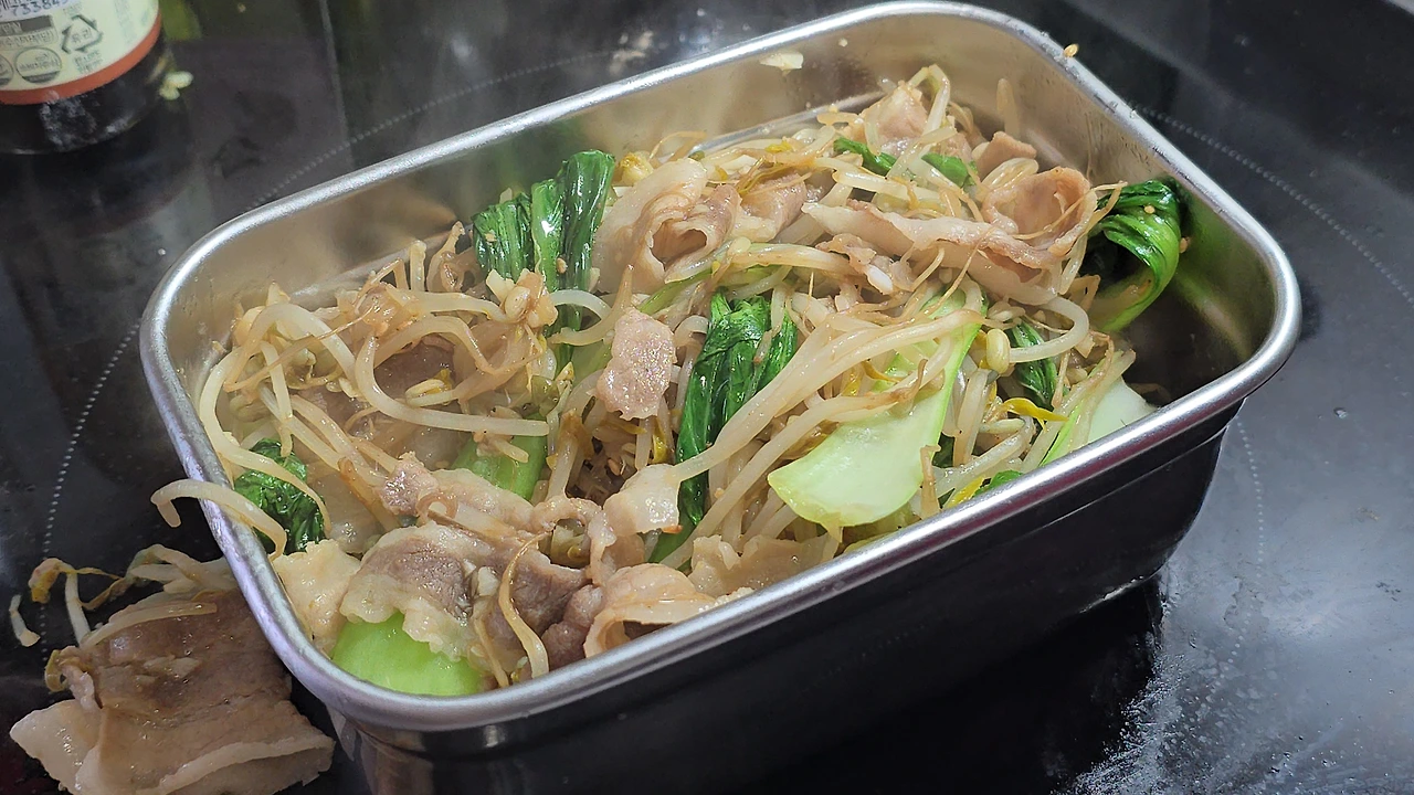 img.jpg?credential=yqXZFxpELC7KVnFOS48ylbz2pIh7yKj8&expires=1764514799&allow_ip=&allow_referer=&signature=brbzFquv4881jbq9TnMs3%2BHDYmU%3D