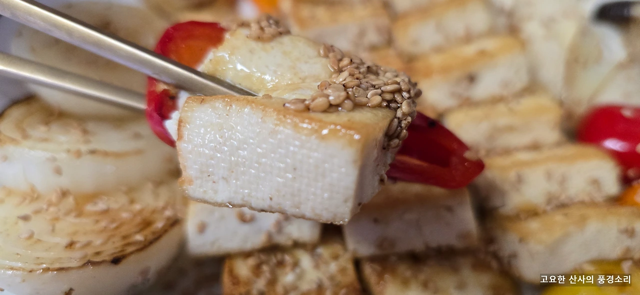 img.png?credential=yqXZFxpELC7KVnFOS48ylbz2pIh7yKj8&expires=1756652399&allow_ip=&allow_referer=&signature=4CYj6aKRoNrFQu9oArU0AjF58xc%3D