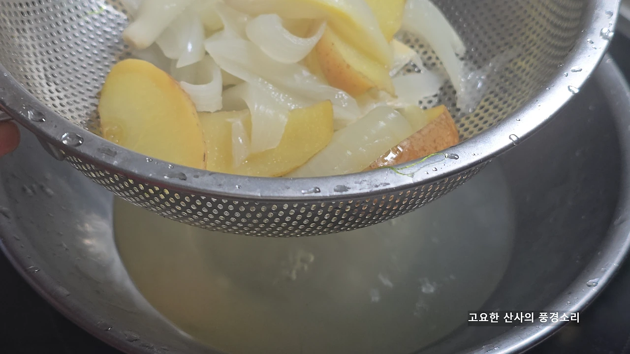 img.png?credential=yqXZFxpELC7KVnFOS48ylbz2pIh7yKj8&expires=1767193199&allow_ip=&allow_referer=&signature=c3FmF6SBxiU9CENTfq8%2B8AM2YuU%3D