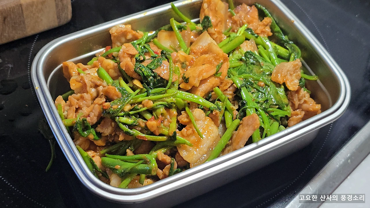 img.png?credential=yqXZFxpELC7KVnFOS48ylbz2pIh7yKj8&expires=1764514799&allow_ip=&allow_referer=&signature=FIpKAb4fEi4jIFtgKABlAF63Ih0%3D