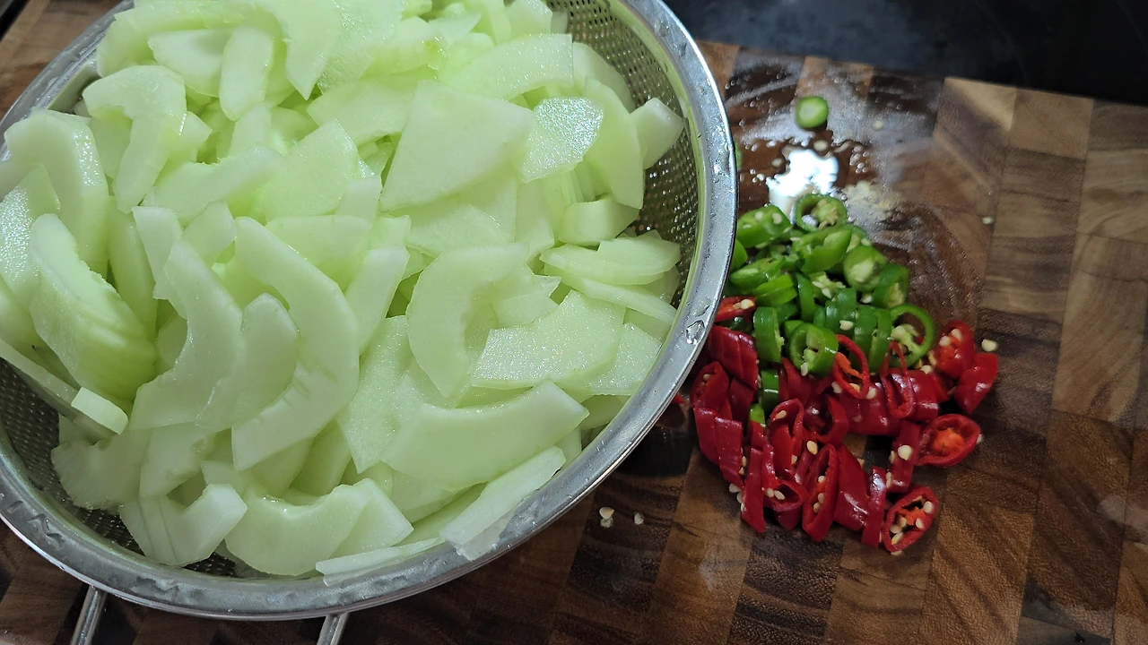 img.jpg?credential=yqXZFxpELC7KVnFOS48ylbz2pIh7yKj8&expires=1759244399&allow_ip=&allow_referer=&signature=PS3eGhFo4evB48JqtSootoiuMG0%3D