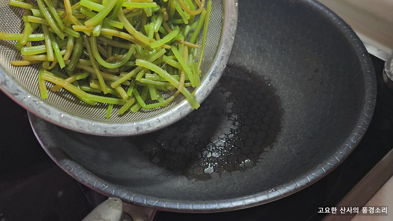 img.png?credential=yqXZFxpELC7KVnFOS48ylbz2pIh7yKj8&expires=1756652399&allow_ip=&allow_referer=&signature=RfvKChGVvsogfix62VrDlGMnSpw%3D