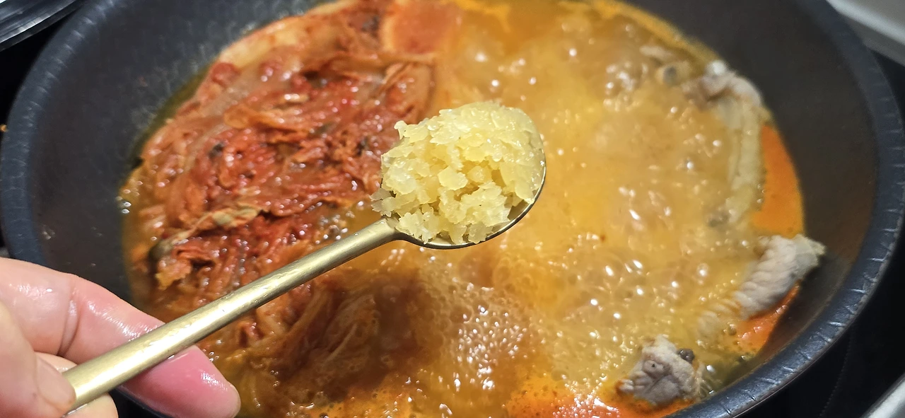 img.jpg?credential=yqXZFxpELC7KVnFOS48ylbz2pIh7yKj8&expires=1756652399&allow_ip=&allow_referer=&signature=d%2FsvHDmzAYqXseZDL2dAPwqyLoA%3D