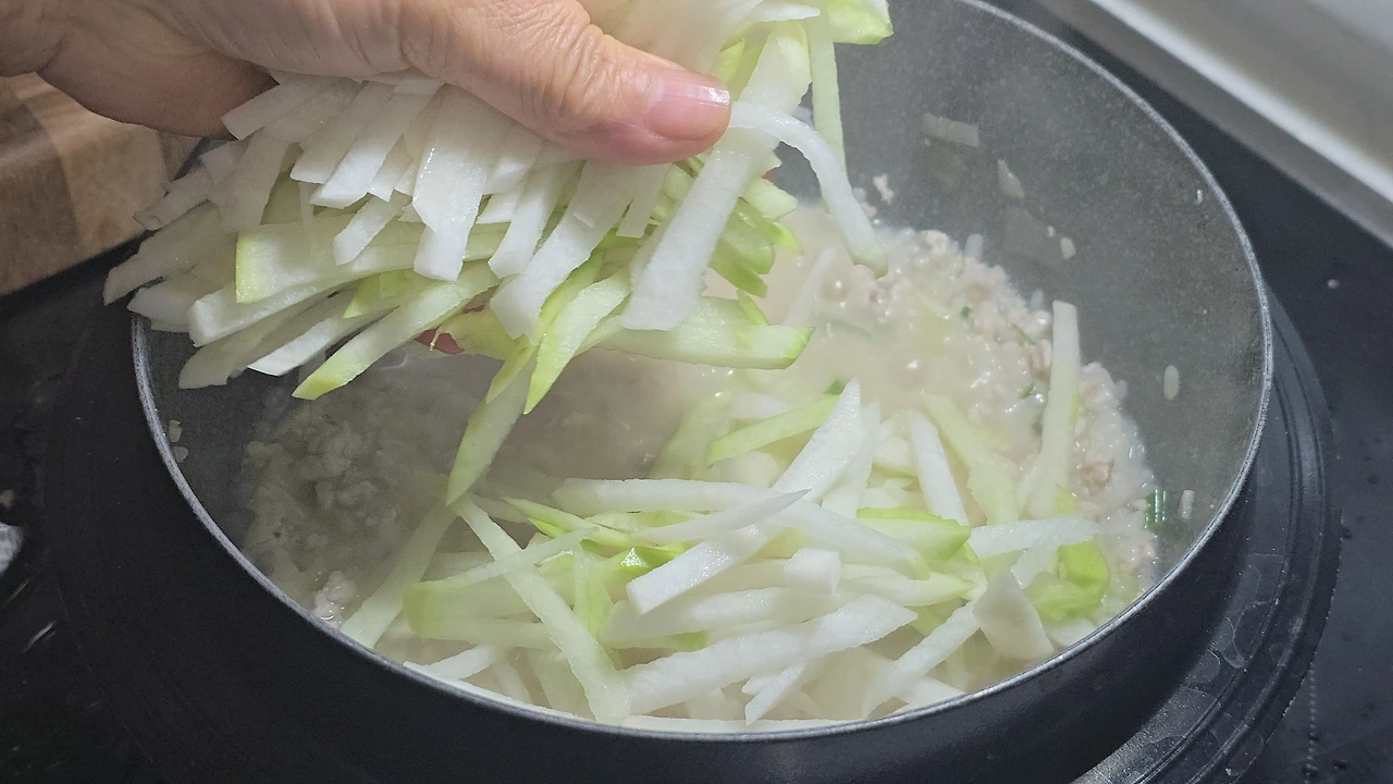 img.jpg?credential=yqXZFxpELC7KVnFOS48ylbz2pIh7yKj8&expires=1767193199&allow_ip=&allow_referer=&signature=6uDXnuv9i1g51kt7d%2BIw4Q%2B4cac%3D