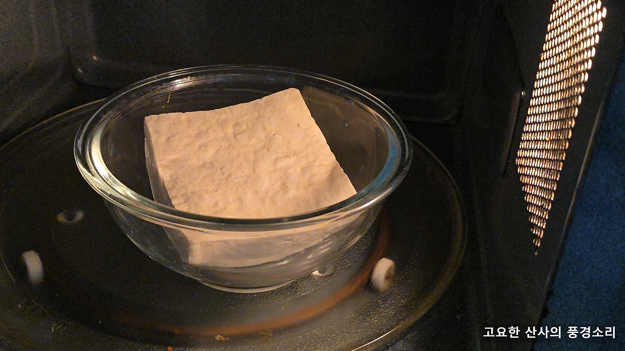 img.png?credential=yqXZFxpELC7KVnFOS48ylbz2pIh7yKj8&expires=1753973999&allow_ip=&allow_referer=&signature=XXP7WzqWTmR4oK2BcXuBFpuhplM%3D