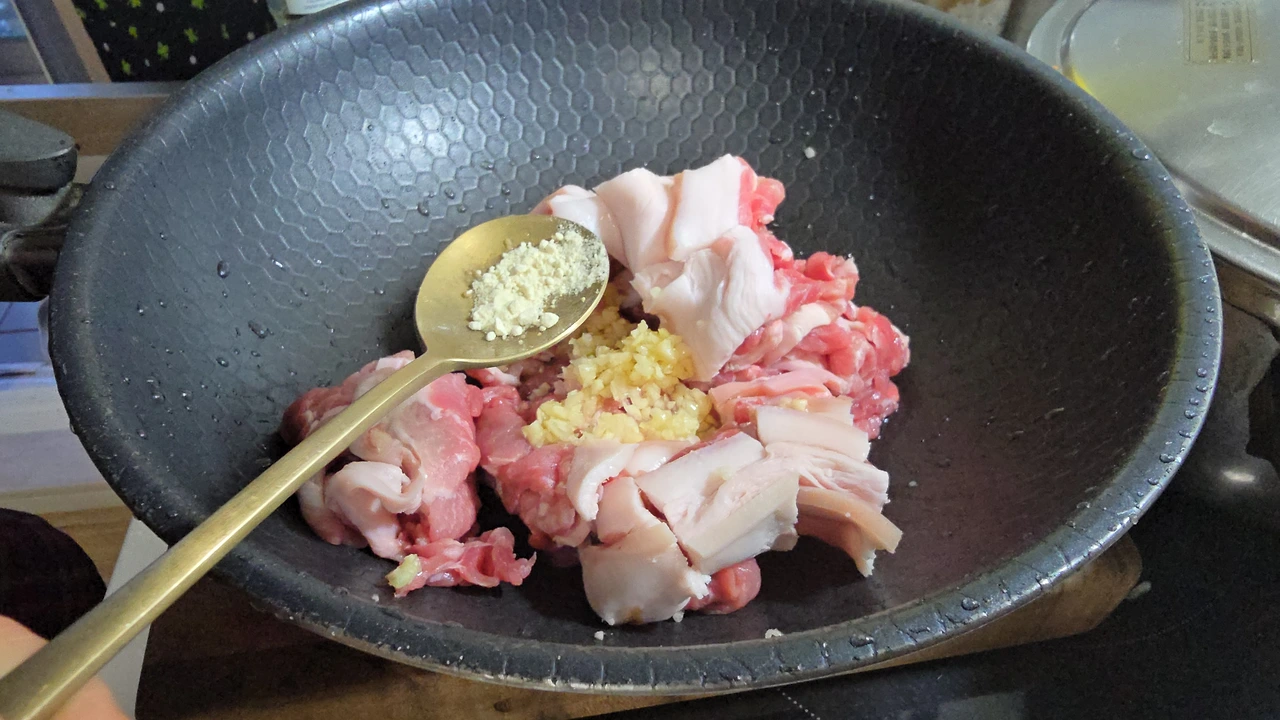 img.jpg?credential=yqXZFxpELC7KVnFOS48ylbz2pIh7yKj8&expires=1764514799&allow_ip=&allow_referer=&signature=gYrNHhhTiCpJkRcUMUv1qIiKoj0%3D