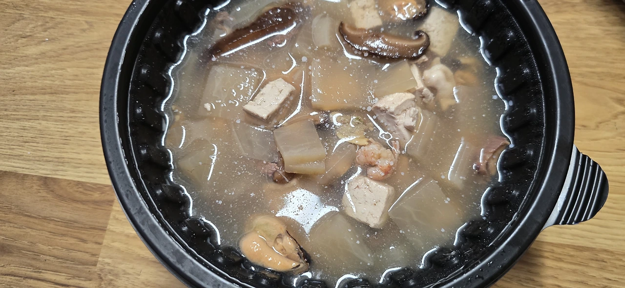 img.jpg?credential=yqXZFxpELC7KVnFOS48ylbz2pIh7yKj8&expires=1761922799&allow_ip=&allow_referer=&signature=DWQKbEwQ2bxoJaslY6lXOJPJleU%3D