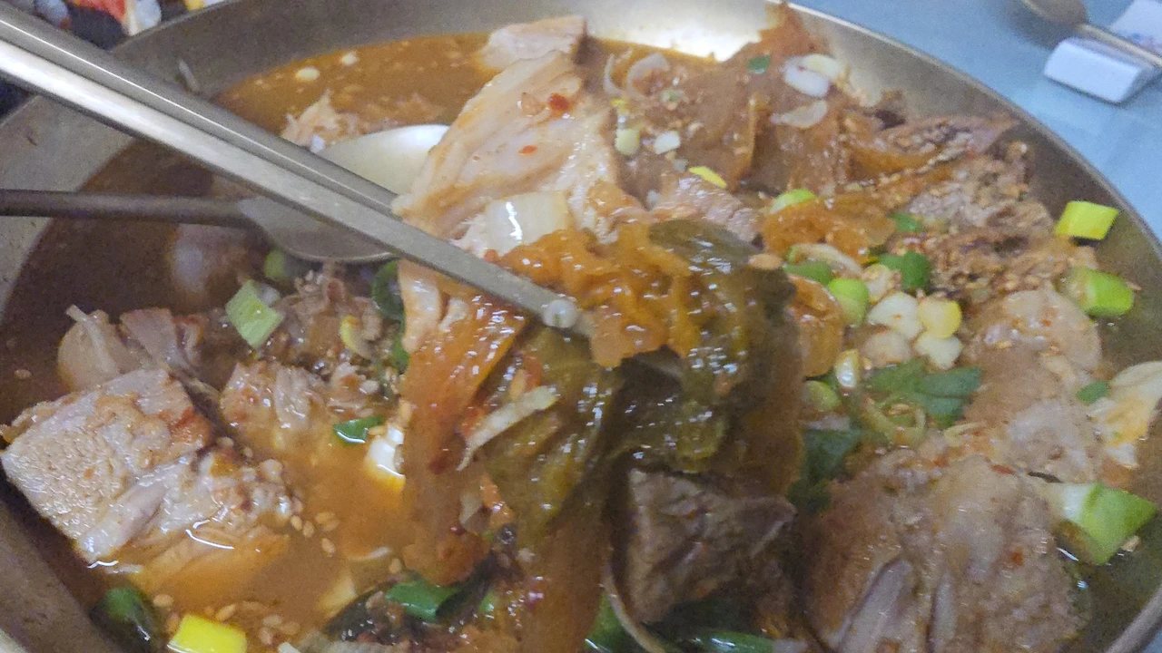 img.jpg?credential=yqXZFxpELC7KVnFOS48ylbz2pIh7yKj8&expires=1769871599&allow_ip=&allow_referer=&signature=tytArtFjAD2wnFpuJcIpZHcZUIY%3D