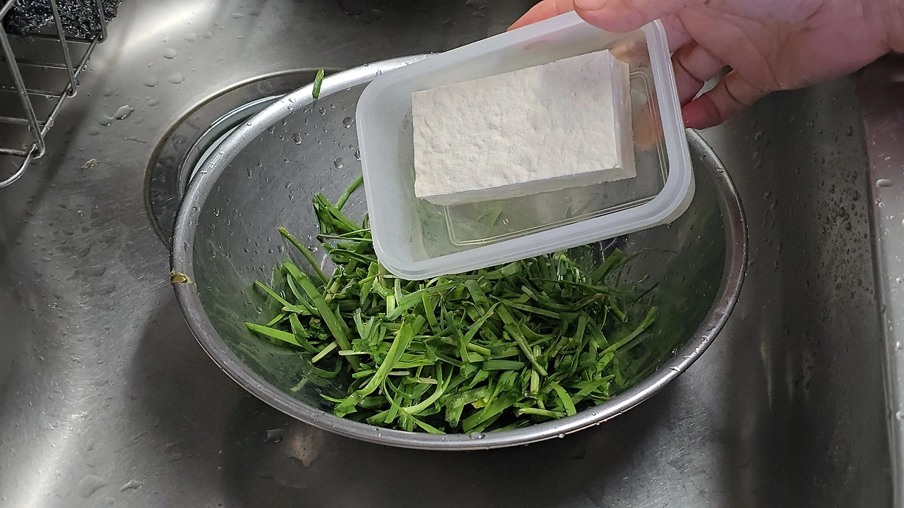 img.jpg?credential=yqXZFxpELC7KVnFOS48ylbz2pIh7yKj8&expires=1764514799&allow_ip=&allow_referer=&signature=U9VEt7DyImgrQKN%2BN4yNTrnmnKA%3D