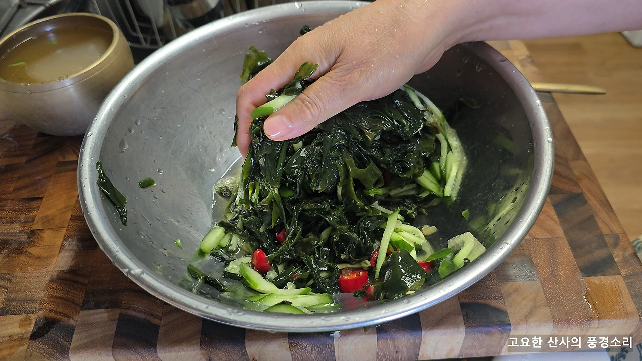 img.png?credential=yqXZFxpELC7KVnFOS48ylbz2pIh7yKj8&expires=1756652399&allow_ip=&allow_referer=&signature=henA%2Fy%2FpzQRHNKSlQTE3ZFqQbZs%3D