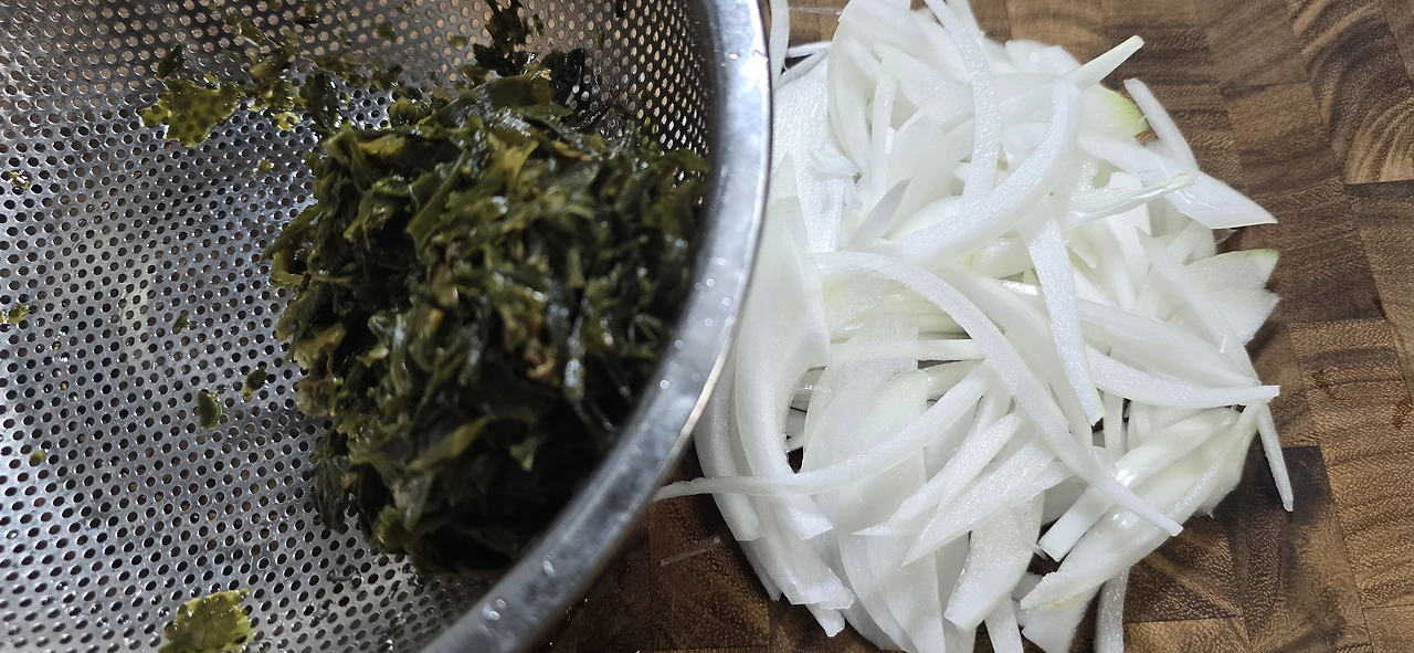 img.jpg?credential=yqXZFxpELC7KVnFOS48ylbz2pIh7yKj8&expires=1751295599&allow_ip=&allow_referer=&signature=jgRXvvsbrkPx8CyxoxgnjpK%2Bsws%3D