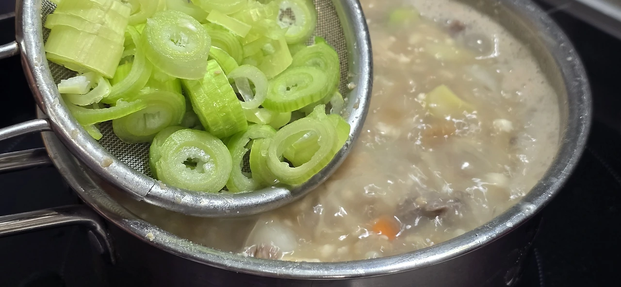 img.jpg?credential=yqXZFxpELC7KVnFOS48ylbz2pIh7yKj8&expires=1753973999&allow_ip=&allow_referer=&signature=4hleM0lOtOY4O%2BjPw2xTh3Xd9yI%3D