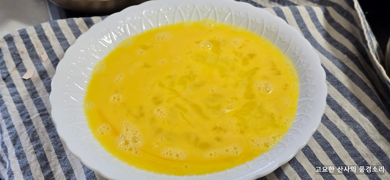 img.png?credential=yqXZFxpELC7KVnFOS48ylbz2pIh7yKj8&expires=1759244399&allow_ip=&allow_referer=&signature=qOpMeh2i6jpDJLu%2FlTJ%2FtzyAcLc%3D