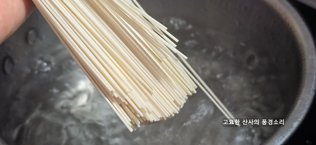 img.png?credential=yqXZFxpELC7KVnFOS48ylbz2pIh7yKj8&expires=1753973999&allow_ip=&allow_referer=&signature=seoaIz4Srmw5u9XKurNboirQjqg%3D