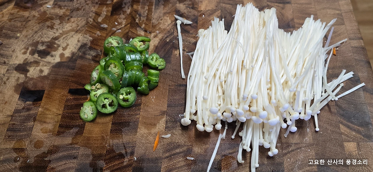 img.png?credential=yqXZFxpELC7KVnFOS48ylbz2pIh7yKj8&expires=1764514799&allow_ip=&allow_referer=&signature=wxgR9y7rIpGi7NFsYz%2B1gObTwhs%3D