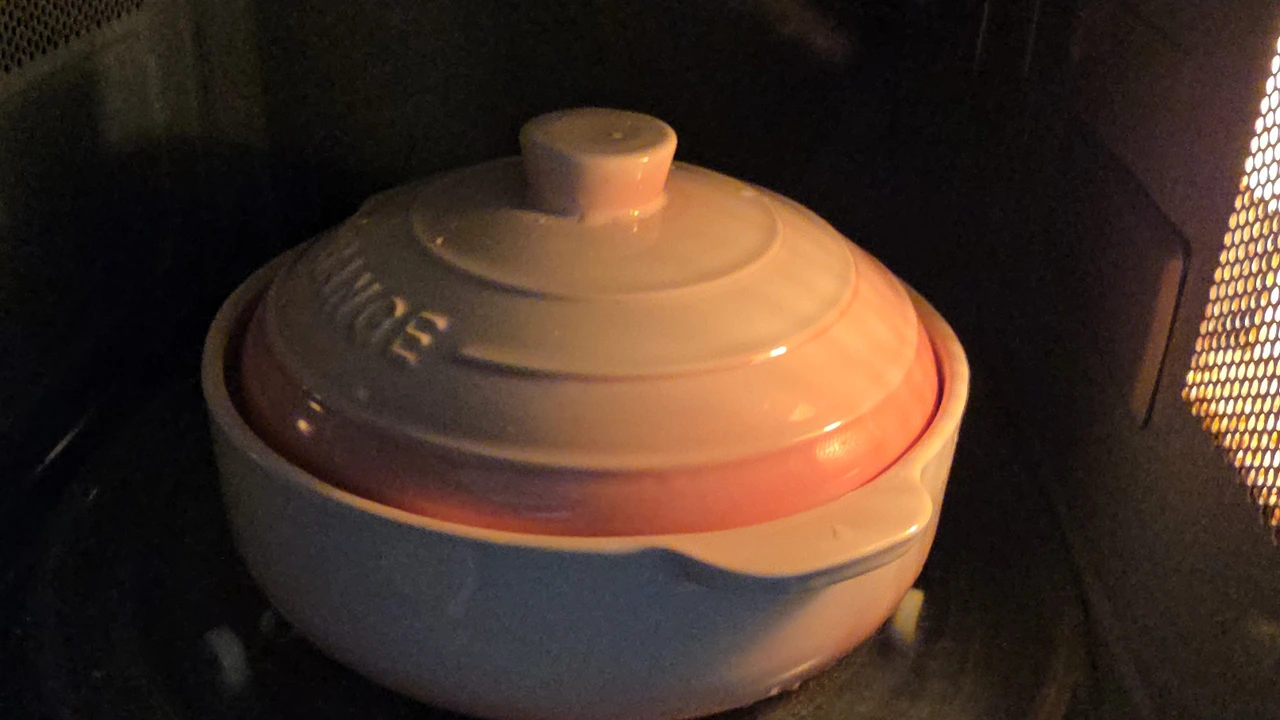 img.jpg?credential=yqXZFxpELC7KVnFOS48ylbz2pIh7yKj8&expires=1767193199&allow_ip=&allow_referer=&signature=IdigrMG4Fa06%2B3q2Qi8BxUHLpYU%3D