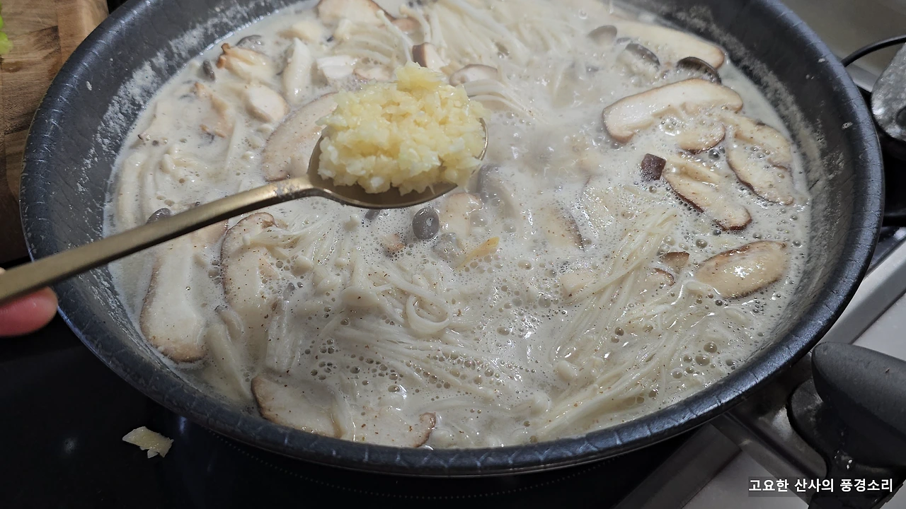 img.png?credential=yqXZFxpELC7KVnFOS48ylbz2pIh7yKj8&expires=1764514799&allow_ip=&allow_referer=&signature=sMiMblewH84FVM1RBuWDkvd4uSQ%3D