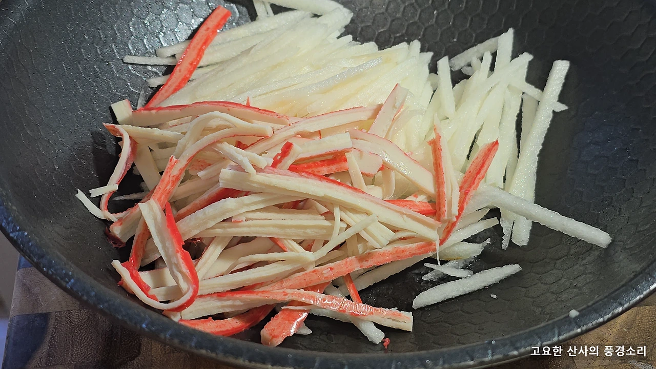 img.png?credential=yqXZFxpELC7KVnFOS48ylbz2pIh7yKj8&expires=1764514799&allow_ip=&allow_referer=&signature=6PzZfr06twPHh524fPdxyhHDj6A%3D