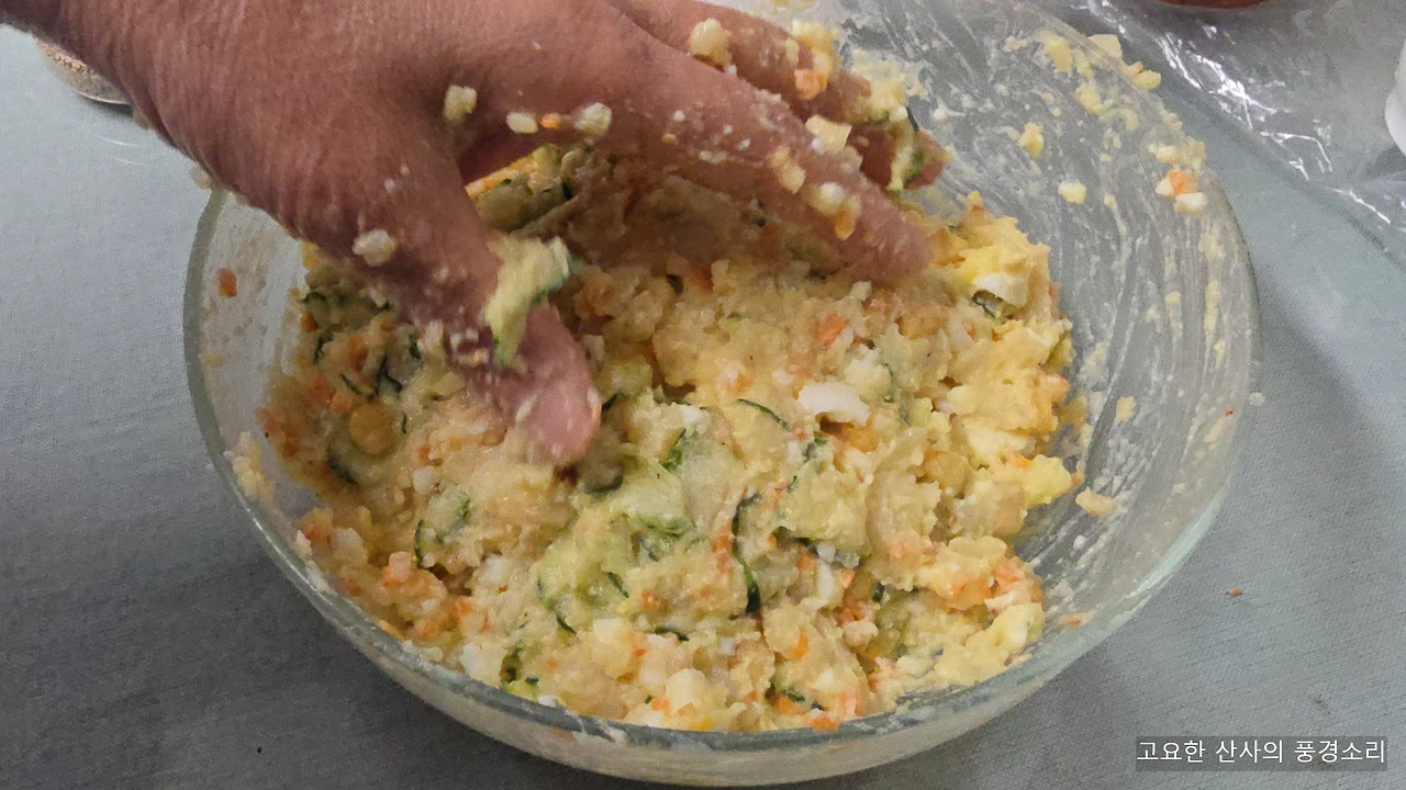 img.png?credential=yqXZFxpELC7KVnFOS48ylbz2pIh7yKj8&expires=1764514799&allow_ip=&allow_referer=&signature=Eecz%2F2CcPGmt%2Bdtd1kZCpWnrWOo%3D