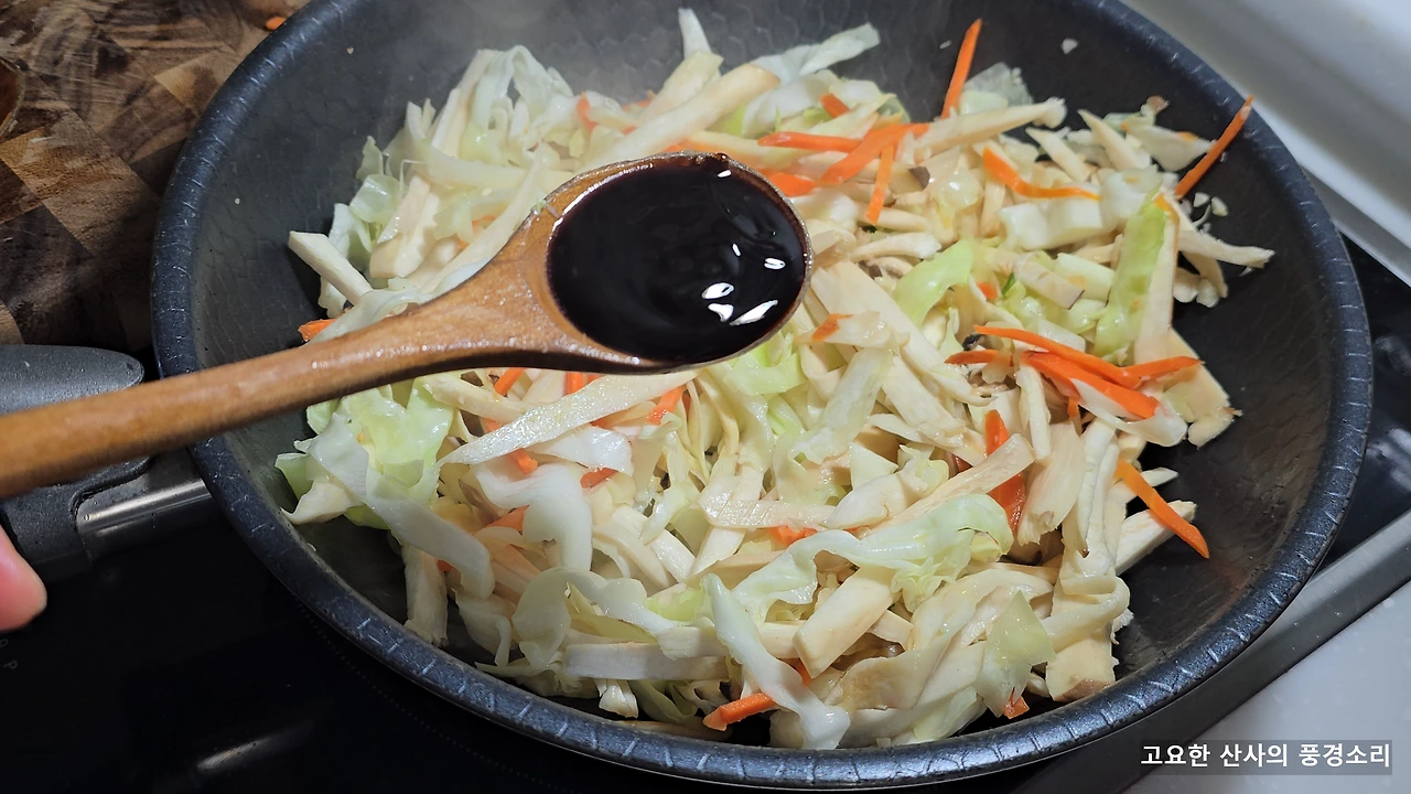 img.png?credential=yqXZFxpELC7KVnFOS48ylbz2pIh7yKj8&expires=1764514799&allow_ip=&allow_referer=&signature=ZdmmThCwr9nK1YQcNMG4L57lu50%3D