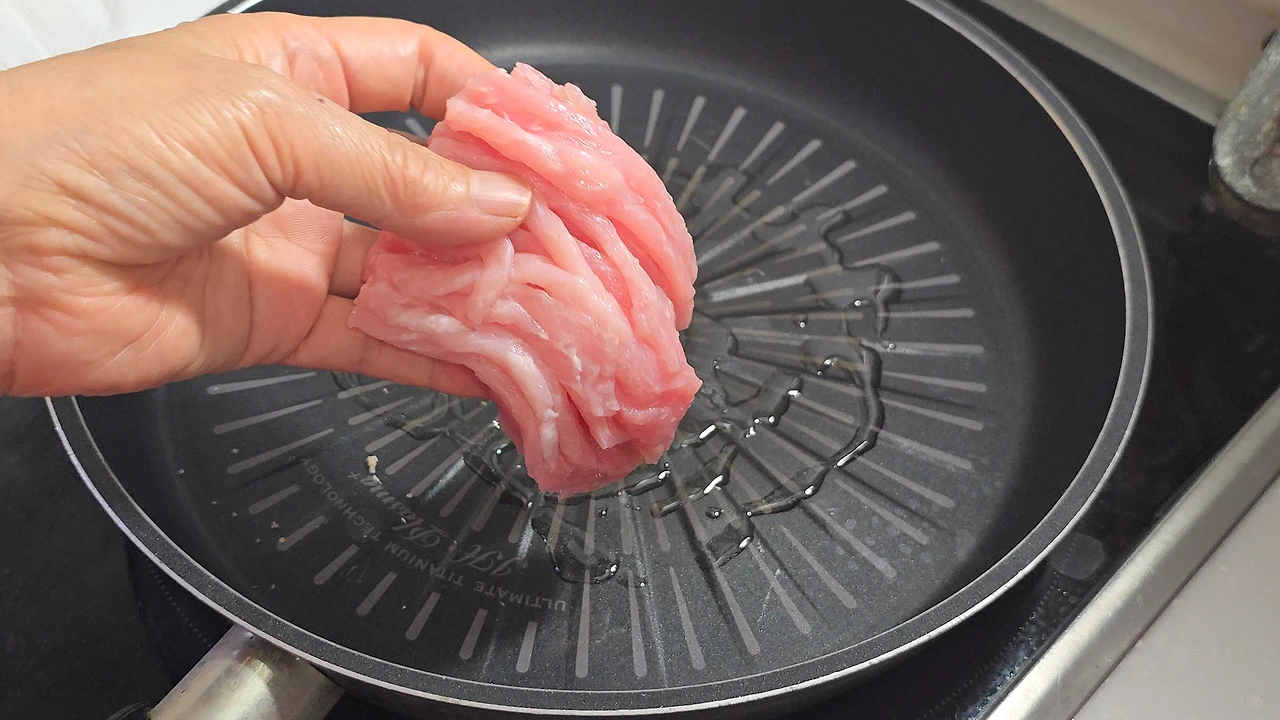 img.jpg?credential=yqXZFxpELC7KVnFOS48ylbz2pIh7yKj8&expires=1756652399&allow_ip=&allow_referer=&signature=hNj1BIM%2FcMvq7Cp%2FI9psXtZDFio%3D