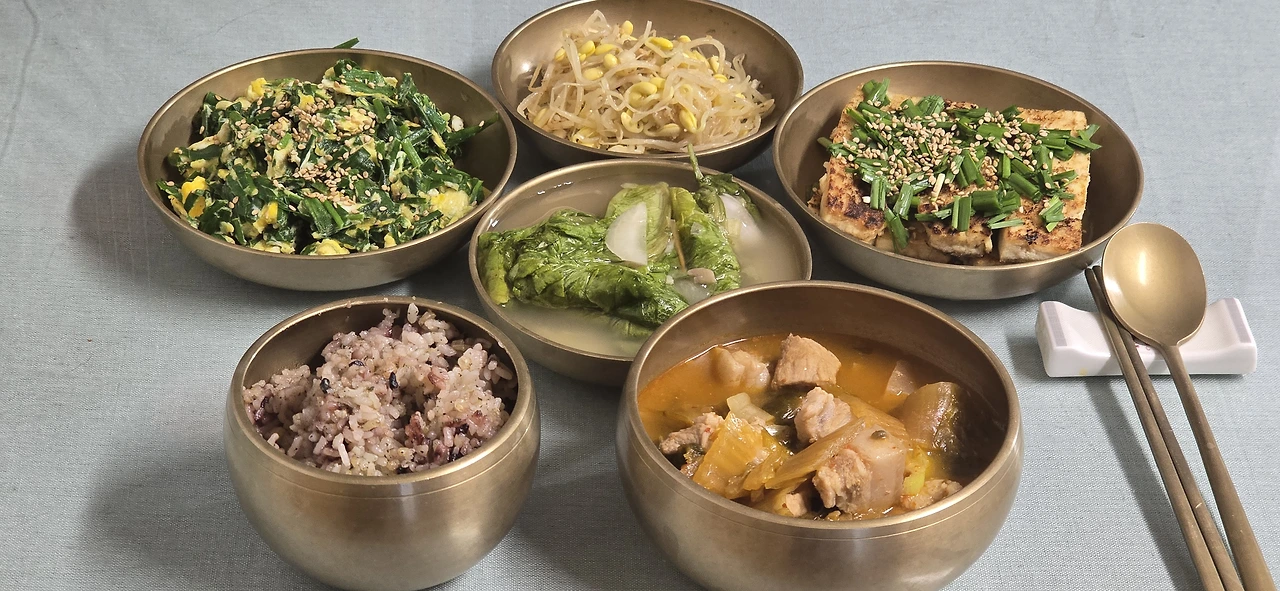 img.jpg?credential=yqXZFxpELC7KVnFOS48ylbz2pIh7yKj8&expires=1750553999&allow_ip=&allow_referer=&signature=mn0m3Ty43sY3cvMN2i%2Fl1wyiq1g%3D