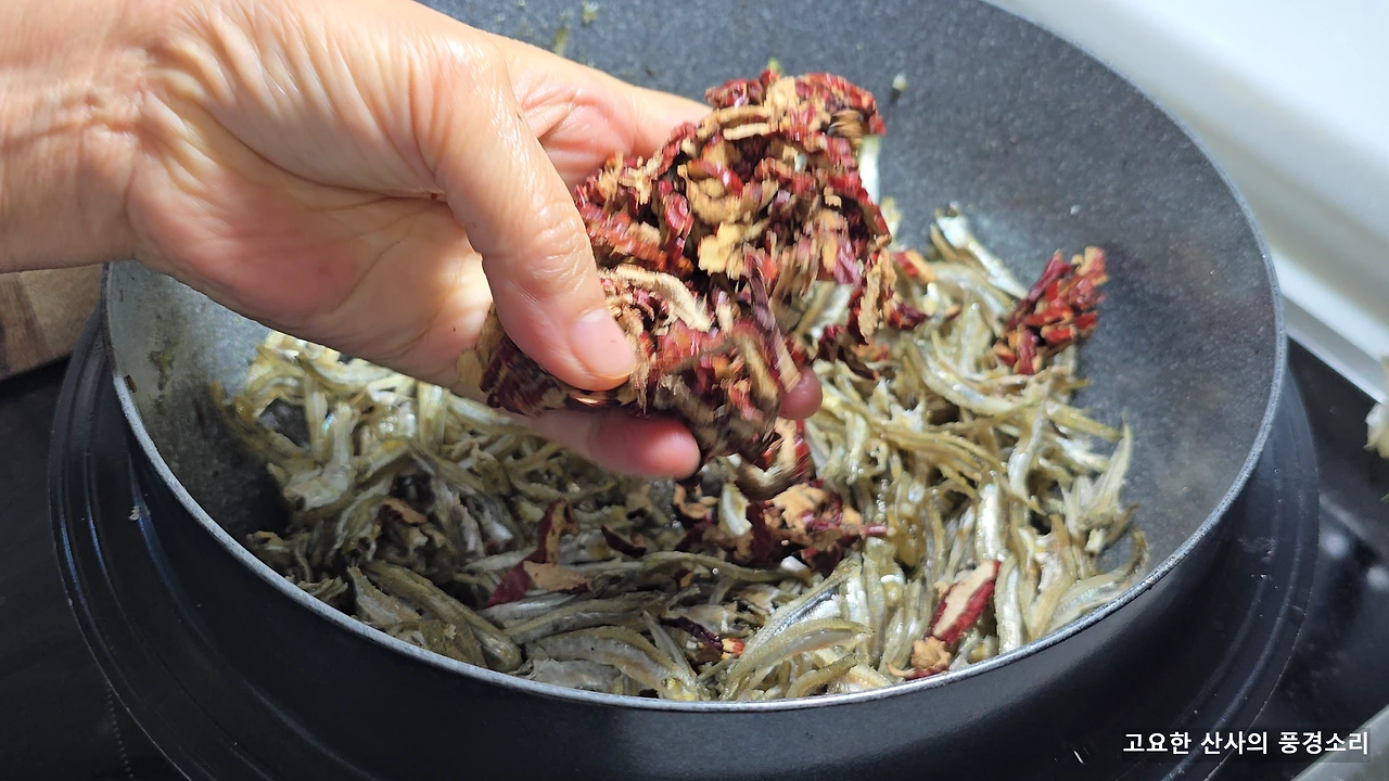 img.png?credential=yqXZFxpELC7KVnFOS48ylbz2pIh7yKj8&expires=1769871599&allow_ip=&allow_referer=&signature=LVCYL1EnBmHFcMF5xo5a6atbs%2Bc%3D