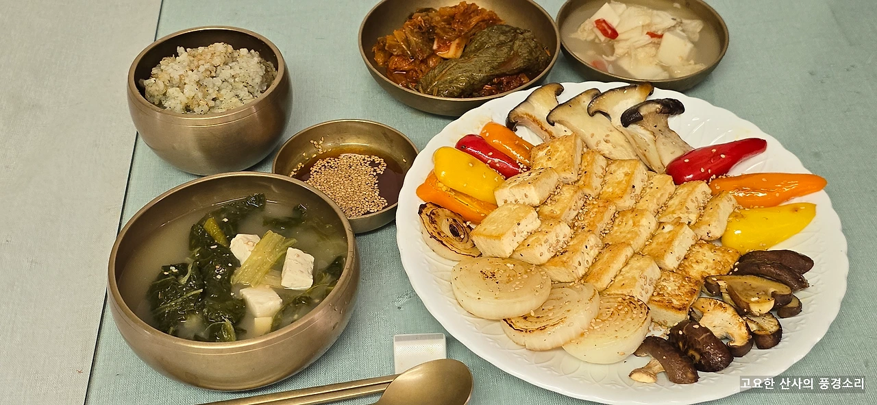 img.png?credential=yqXZFxpELC7KVnFOS48ylbz2pIh7yKj8&expires=1756652399&allow_ip=&allow_referer=&signature=Ppzs0PJwshlqoyO91PH6FDPBGvQ%3D