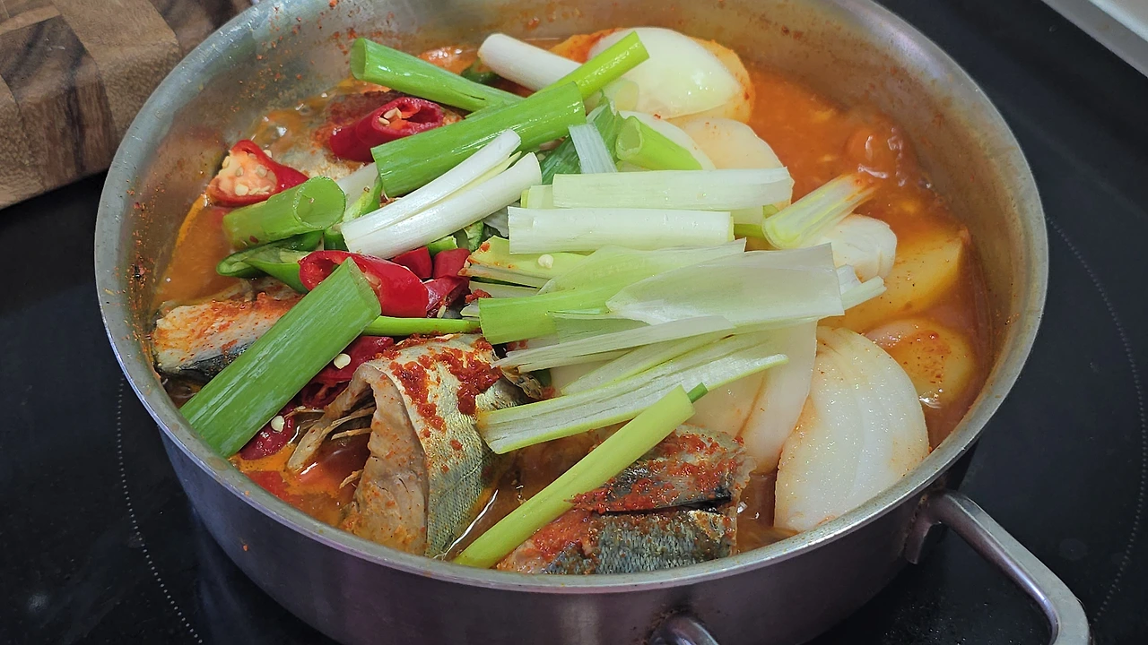 img.jpg?credential=yqXZFxpELC7KVnFOS48ylbz2pIh7yKj8&expires=1759244399&allow_ip=&allow_referer=&signature=pHuPvVe82pEMELgDUvJsXHaao54%3D