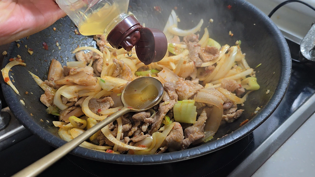 img.jpg?credential=yqXZFxpELC7KVnFOS48ylbz2pIh7yKj8&expires=1764514799&allow_ip=&allow_referer=&signature=rUnEJp%2BOuWvHWPz7mCYeElGfwgE%3D