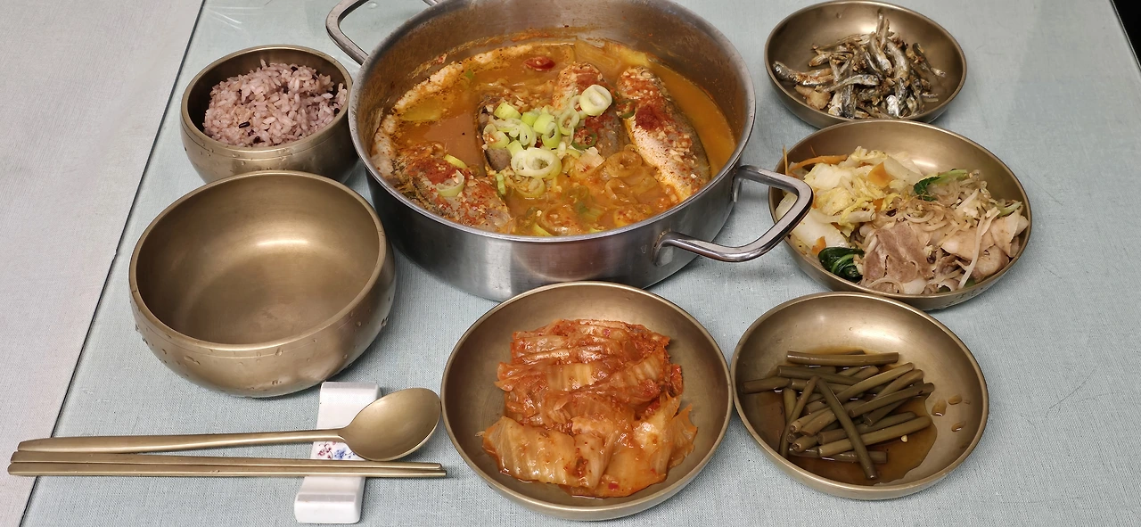 img.jpg?credential=yqXZFxpELC7KVnFOS48ylbz2pIh7yKj8&expires=1764514799&allow_ip=&allow_referer=&signature=bvS3kcNN7zaHRD4a6jOfcqAhv6k%3D