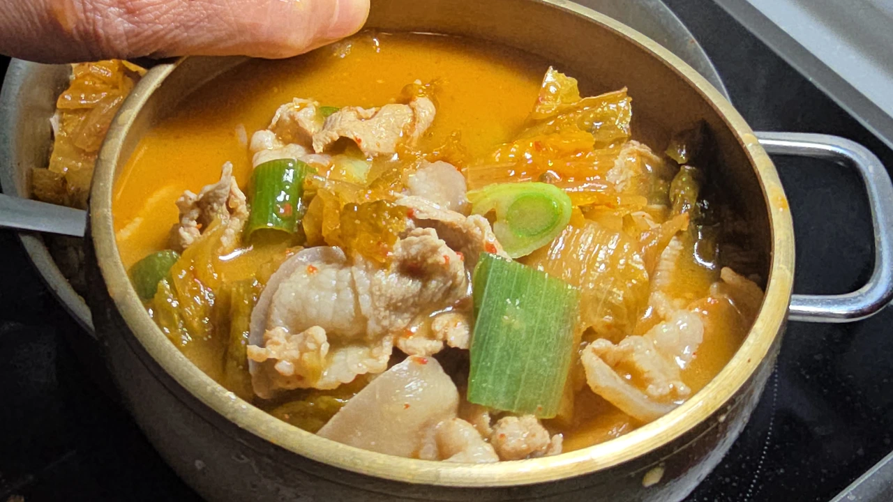 img.jpg?credential=yqXZFxpELC7KVnFOS48ylbz2pIh7yKj8&expires=1767193199&allow_ip=&allow_referer=&signature=gC%2BXxXP9gx9O1s1YFY6LtarMbIU%3D