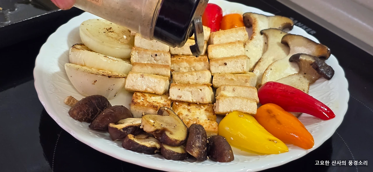 img.png?credential=yqXZFxpELC7KVnFOS48ylbz2pIh7yKj8&expires=1756652399&allow_ip=&allow_referer=&signature=ysAj87cv3JOgtnO1Vfcvq9lwXS8%3D