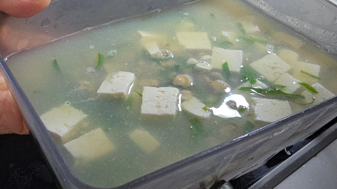 img.jpg?credential=yqXZFxpELC7KVnFOS48ylbz2pIh7yKj8&expires=1764514799&allow_ip=&allow_referer=&signature=9UtqxSp0eDQlVac6nU0%2FeLOz2jw%3D