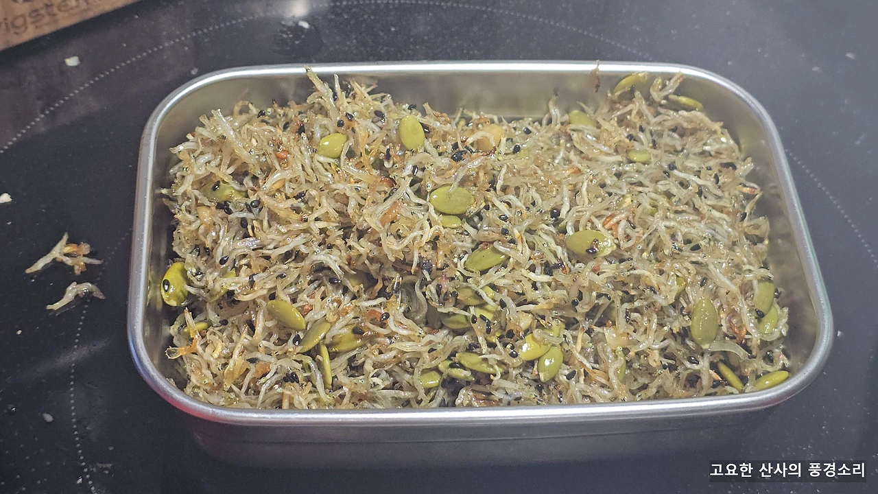 img.png?credential=yqXZFxpELC7KVnFOS48ylbz2pIh7yKj8&expires=1767193199&allow_ip=&allow_referer=&signature=69rjOq7jNJ0XhsCsGcp5lBmFFsQ%3D